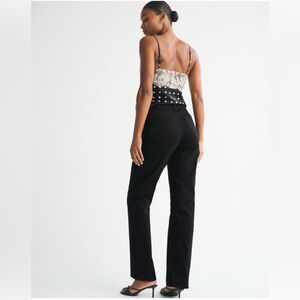 Abercrombie & Fitch 90’s Relaxed Jean High Rise